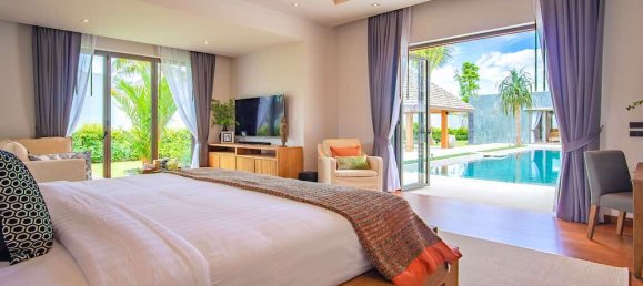 4 bedrooms Villa in Bang Tao, Thailand No. 6011 11