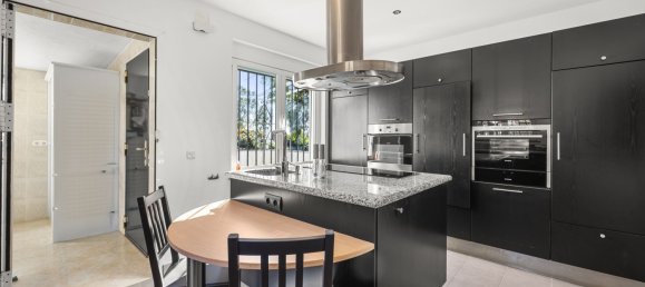 Villa de 4 dormitorios en Benalmádena, Spain No. 38631 46