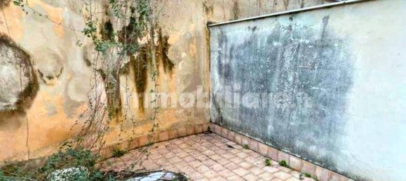 1 bedroom Garage in Carini, Italy No. 337313 5