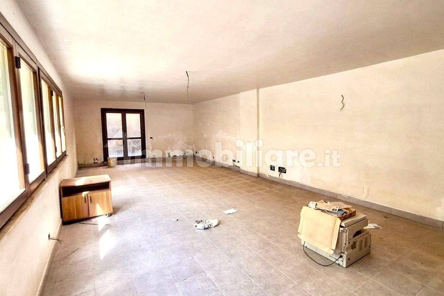 1 bedroom Garage in Carini, Italy No. 337313