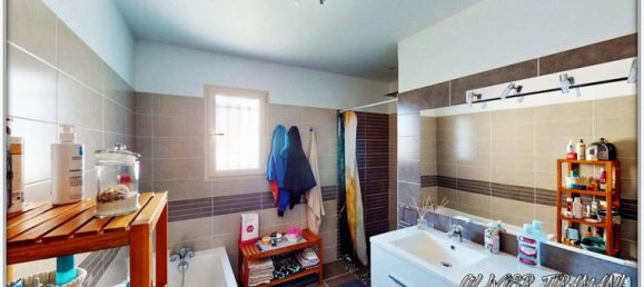 4 bedrooms Villa in Arzens, France No. 311925 11