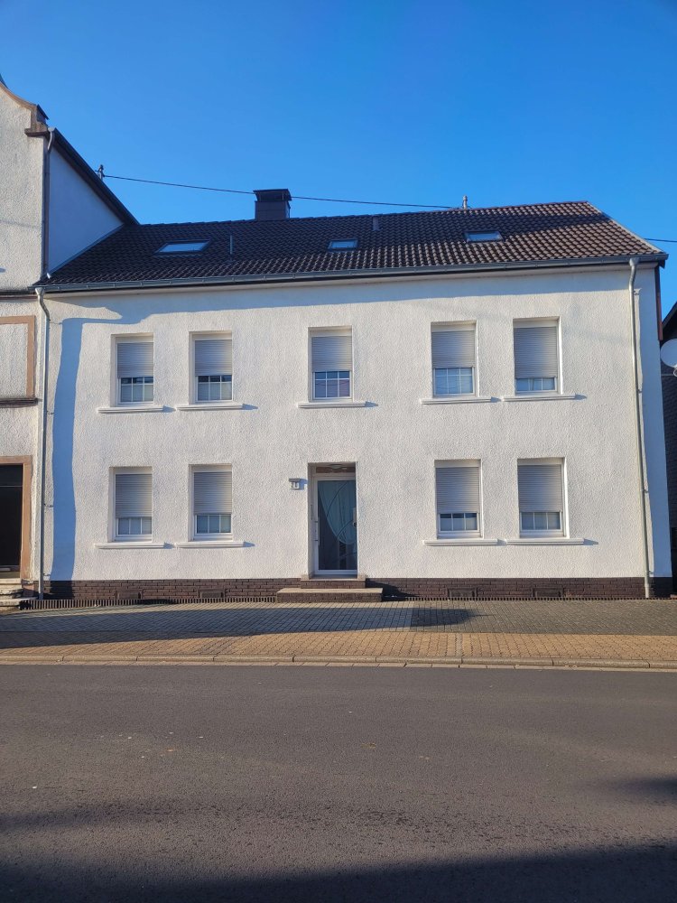 5 bedrooms Townhouse in Saarland, Germany No. 52778