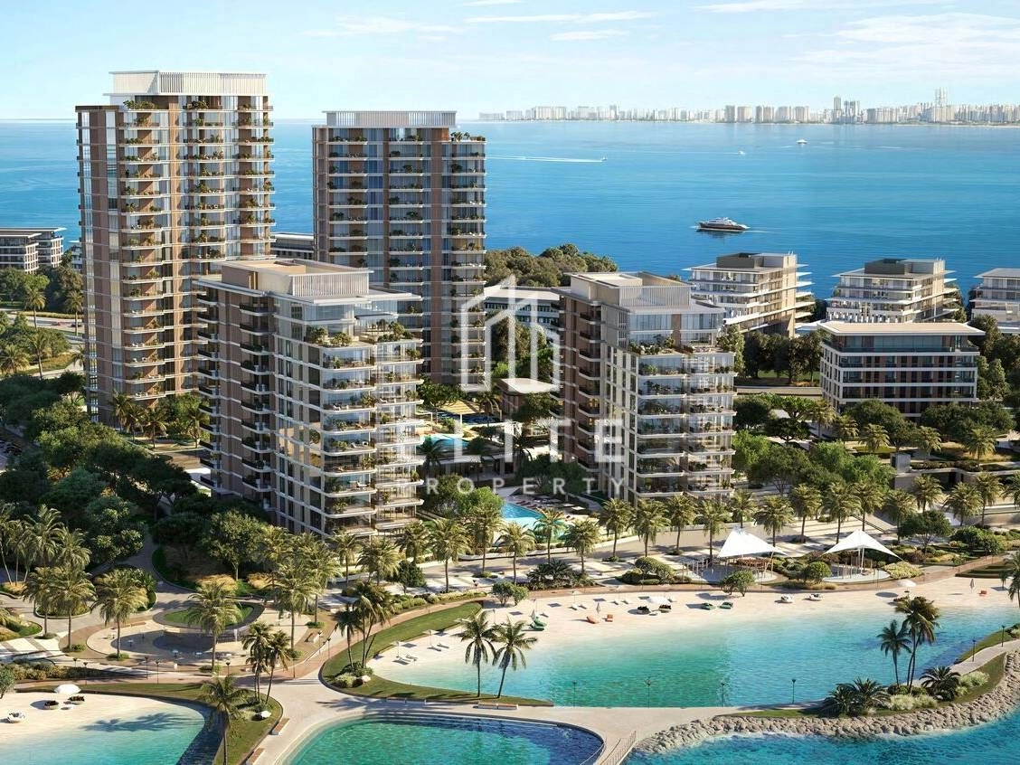 Studio for sale in Dubai, UAE № 113160