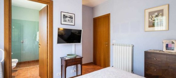 Apartamento de 6 dormitorios en Asciano, Italy No. 342960 13