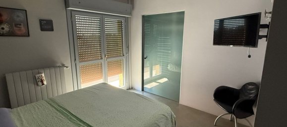 3 Schlafzimmer Penthouse in Tavazzano con Villavesco, Italy, Nr. 378486 16