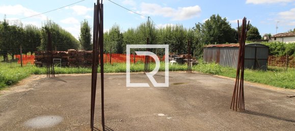 Земельный участок в Русси, Италия № 324469 5