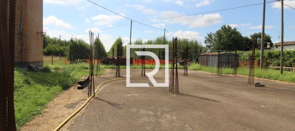 Земельный участок в Русси, Италия № 324469 3