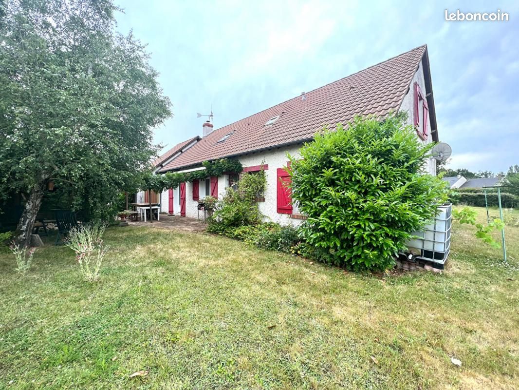 5 chambres Maison à Traînou, France No. 71620