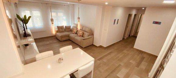 2 chambres Appartement à Alicante, Spain No. 21777 5