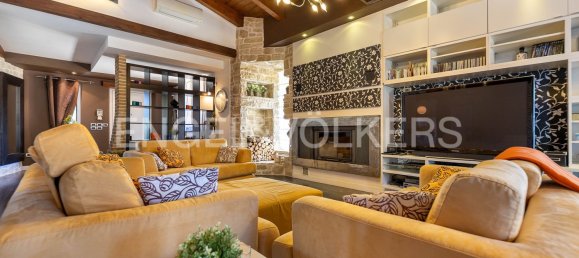 Вилла с 3 спальнями в Перуджа, Италия № 125633 6