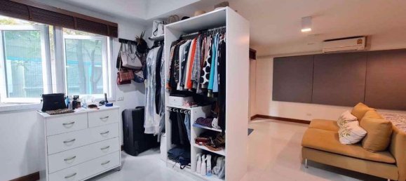 3 bedrooms Condo in Huai Khwang, Thailand No. 4797 14