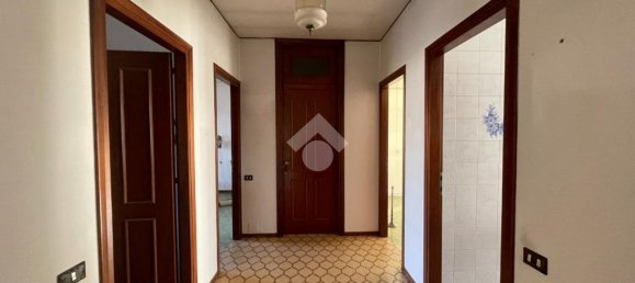 4 bedrooms House in Boca, Italy No. 102144 14