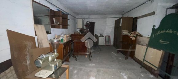 4 bedrooms House in Boca, Italy No. 102144 33