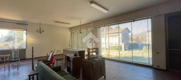 4 bedrooms House in Boca, Italy No. 102144 25