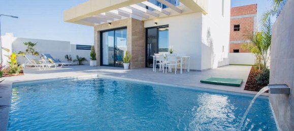 3 bedrooms Villa in La Herrada, Spain No. 9675 20