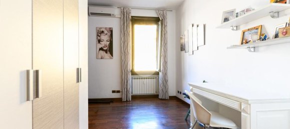 3 Schlafzimmer Wohnung in Rome, Italy, Nr. 341781 13