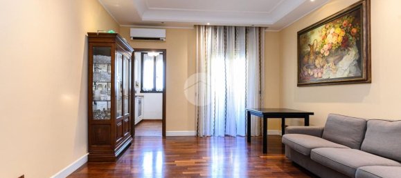 3 Schlafzimmer Wohnung in Rome, Italy, Nr. 341781 2