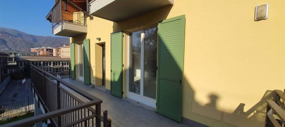 Apartamento de 4 dormitorios en Calolziocorte, Italy No. 114350 21