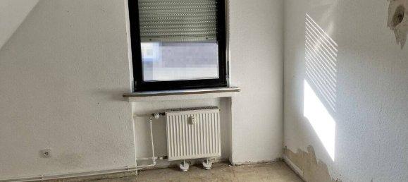 Casa de 6 divisões em Solingen, Germany N.º 44817 81