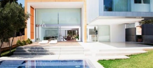 5 bedrooms Land in San Bartolome De Tirajana, Spain No. 184664 2