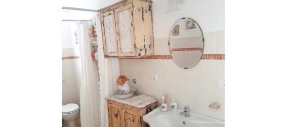 5-salle Maison à Maretto, Italy No. 252834 7