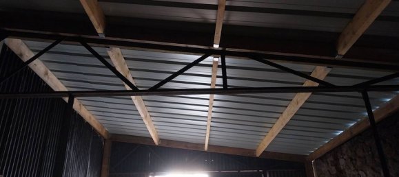  Garage in Saint-Malo, France No. 331623 2