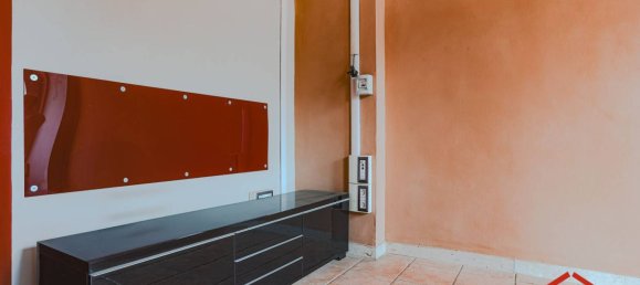 2-salle Propriété commerciale à Rome, Italy No. 311792 13