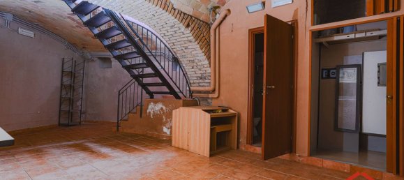 2-salle Propriété commerciale à Rome, Italy No. 311792 12