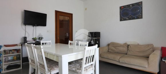 Квартира с 3 спальнями в Кьети, Италия № 118848 4