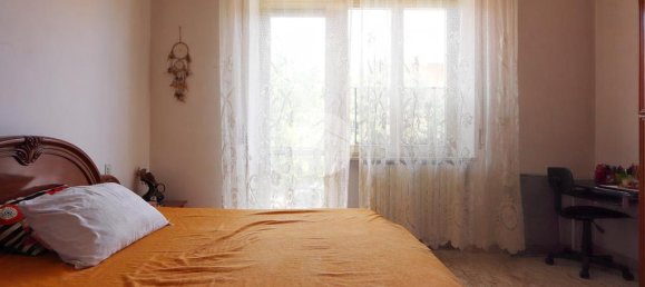 Квартира с 3 спальнями в Кьети, Италия № 118848 6