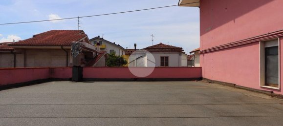 Квартира с 3 спальнями в Кьети, Италия № 118848 14