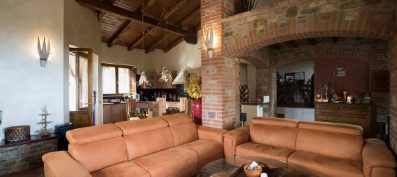 8 rooms Villa in Gazzola, Italy No. 218326 2