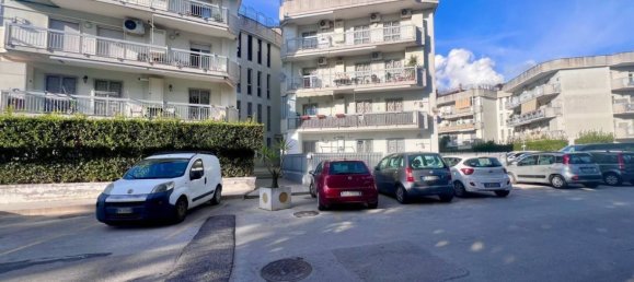 3 Schlafzimmer Wohnung in Marano di Napoli, Italy, Nr. 282363 3