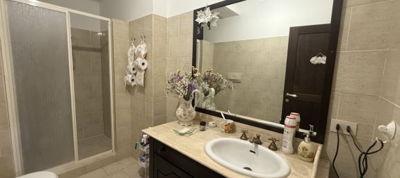 5 bedrooms Villa in Castelnuovo di Porto, Italy No. 329371 46