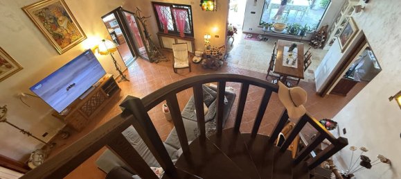 5 bedrooms Villa in Castelnuovo di Porto, Italy No. 329371 21