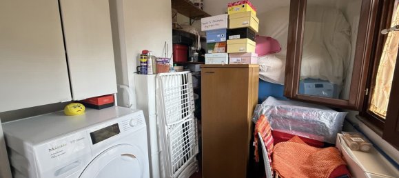 5 bedrooms Villa in Castelnuovo di Porto, Italy No. 329371 16