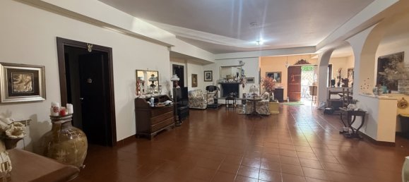 5 bedrooms Villa in Castelnuovo di Porto, Italy No. 329371 40