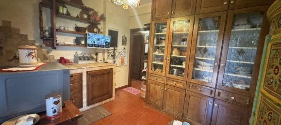 5 bedrooms Villa in Castelnuovo di Porto, Italy No. 329371 9