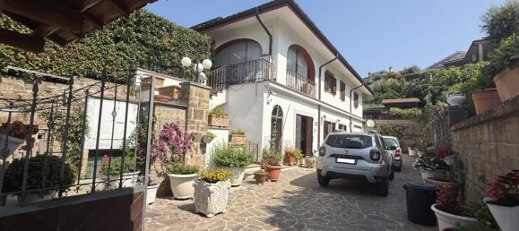 5 bedrooms Villa in Castelnuovo di Porto, Italy No. 329371 30