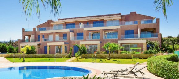 Квартира с 2 спальнями в Полис, Кипр № 21867 3