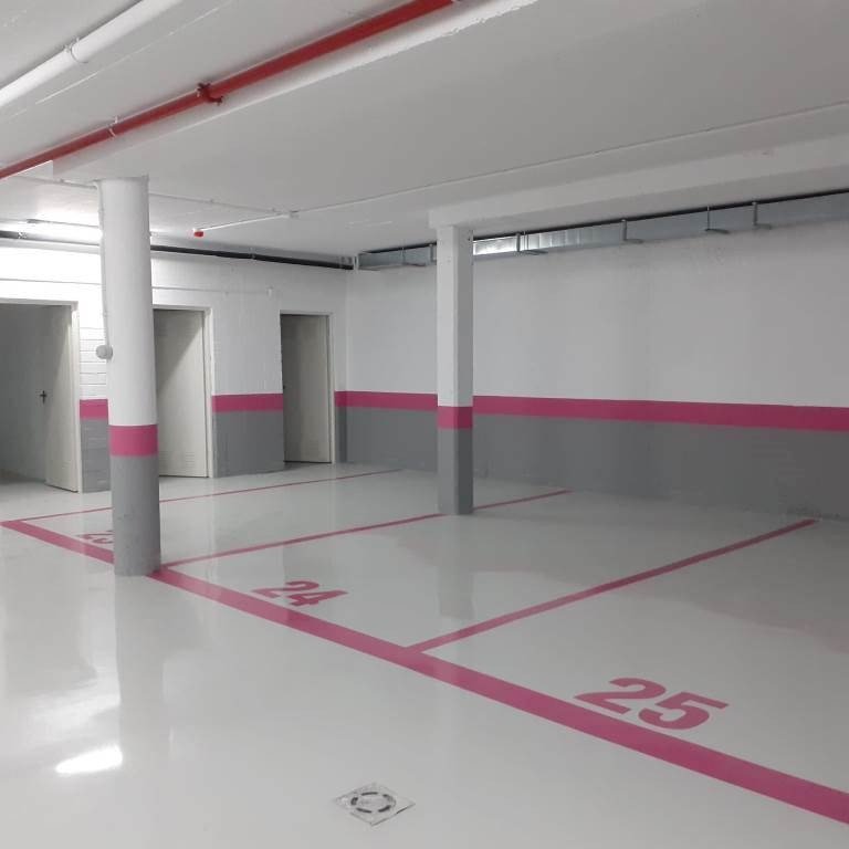 13m² Garage in Zaragoza, Spain No. 68154
