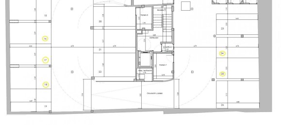 13m² Garage in Zaragoza, Spain No. 68154 4