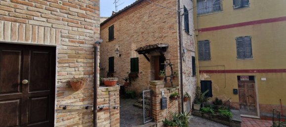 Casa de 10 divisões em Montedinove, Italy N.º 169294 26