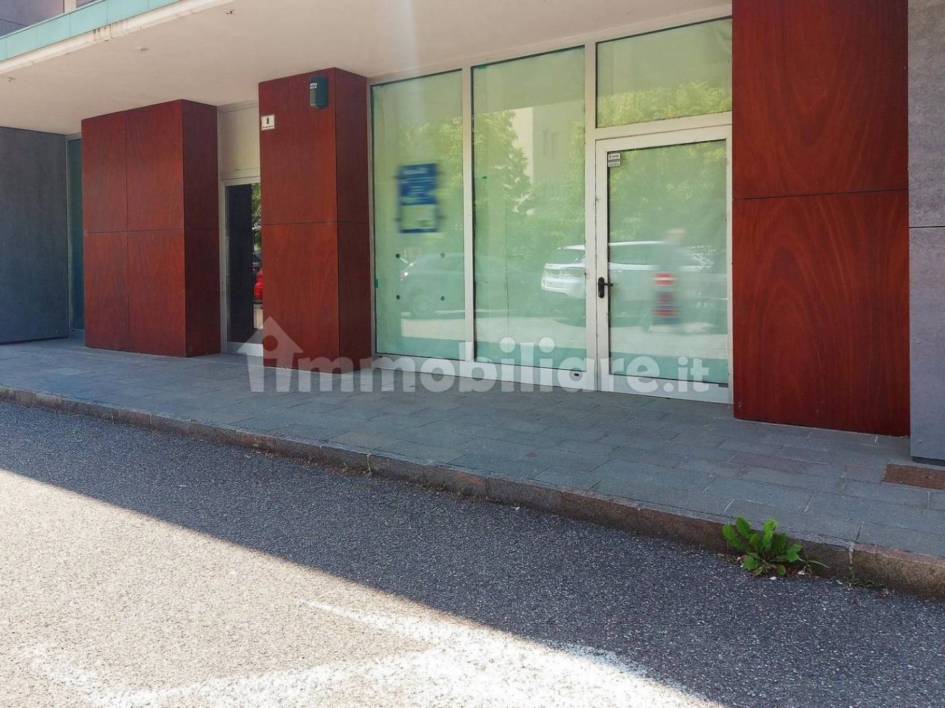 269m² Commercial property in Trento, Italy No. 320906