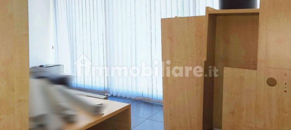 269m² Commercial property in Trento, Italy No. 320906 4