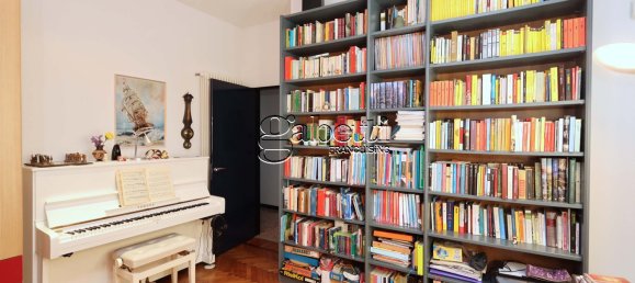 Квартира с 2 спальнями в Феррара, Италия № 364147 15