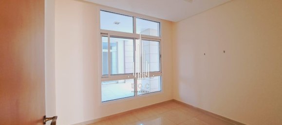 5 chambres Villa à Khalifa City, UAE No. 40137 7