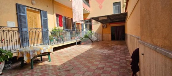 1 bedroom Apartment in Caivano, Italy No. 297379 2
