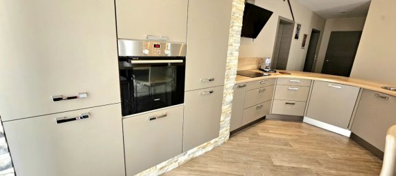 2 bedrooms House in Landres, France No. 79234 16