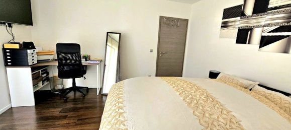 2 bedrooms House in Landres, France No. 79234 3